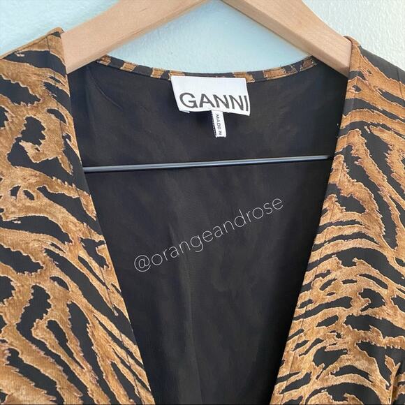 GANNI Tiger Animal Print Wrap Sexy Mini Dress 38/M - Picture 4 of 11